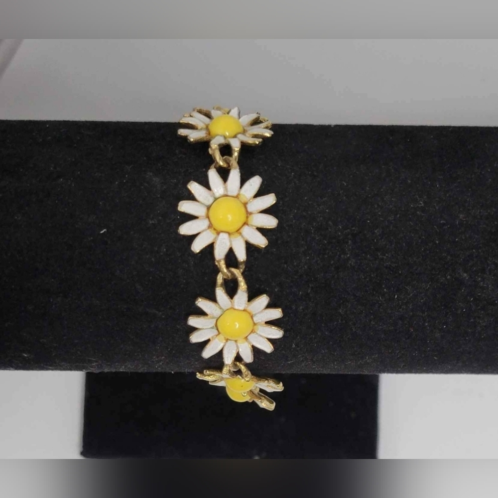 ▪︎Vtg Weiss Bracelet